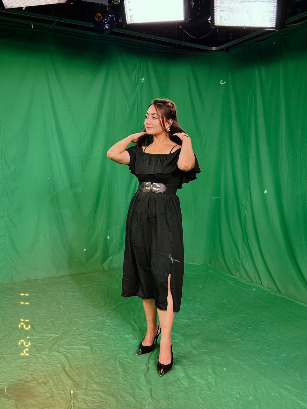 Ladies Off Shoulder Party Dress -Black